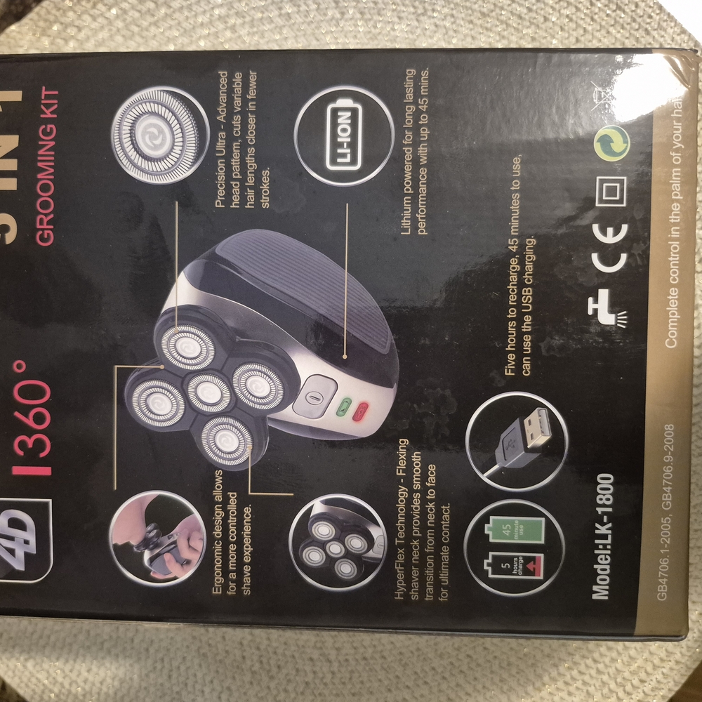 4D 3-in-1 Grooming Kit with LED Display